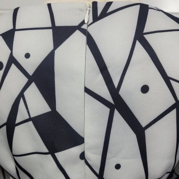 Women’s Black & White Geometric Print Dress Long Sleeve, Size M, Mod Retro Style - Picture 7 of 8